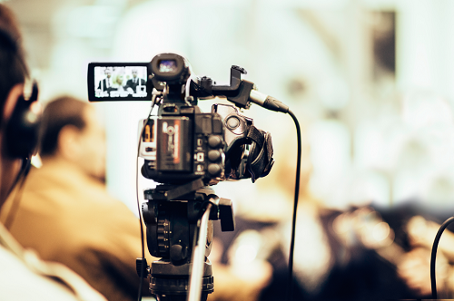 抖音100万粉丝能挣多少钱